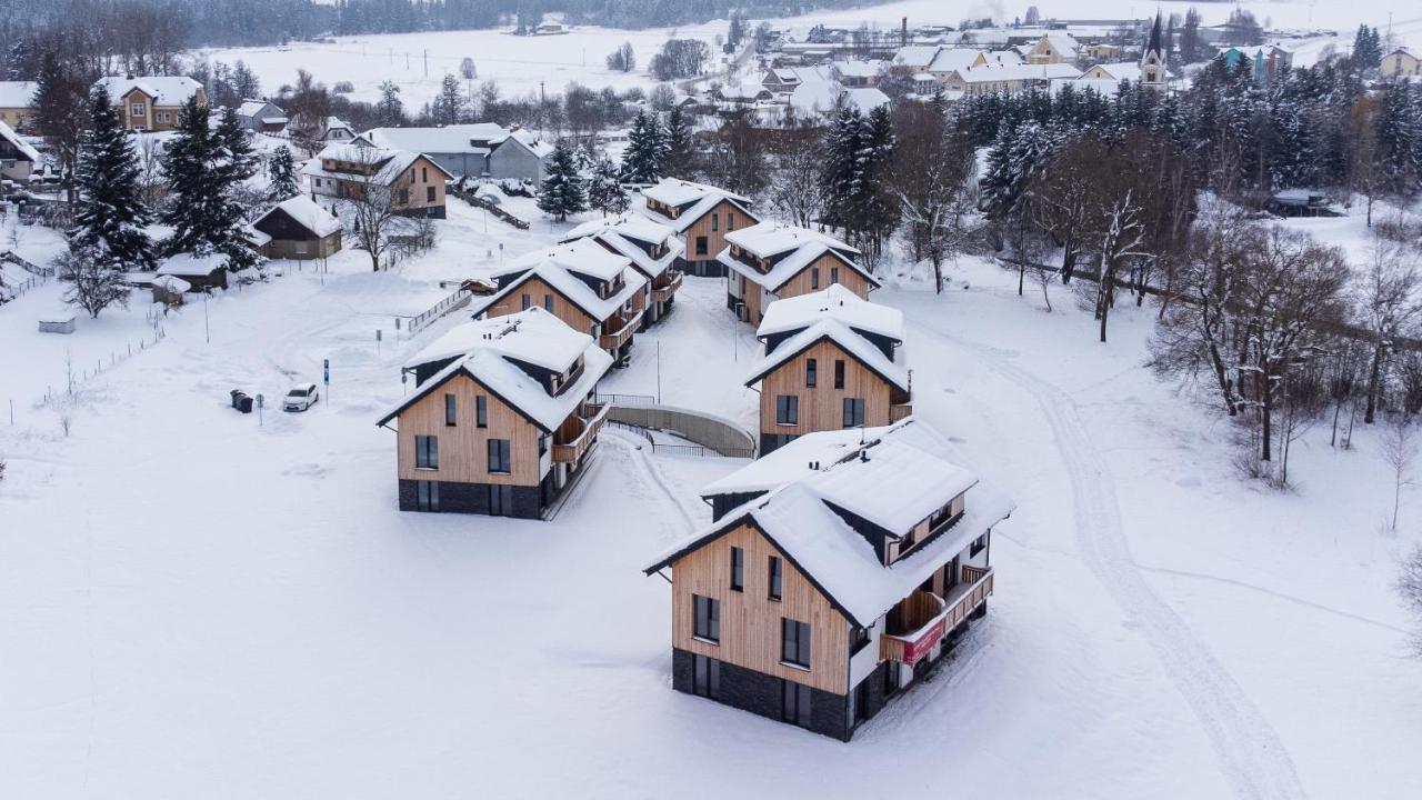 Resort Male Lipno Černá v Pošumaví Exteriör bild