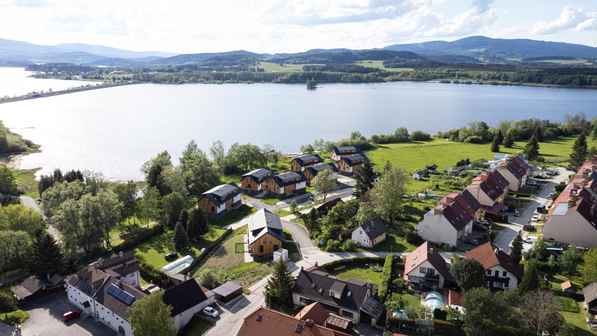 Resort Male Lipno Černá v Pošumaví Exteriör bild